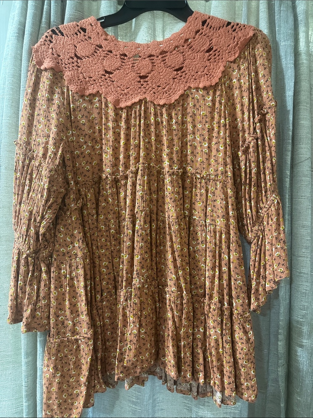 Easel Blouse